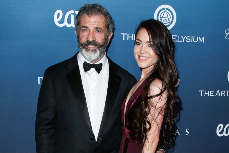 Pukla tikva! Mel Gibson ostavio 34 godine mlađu partnerku, ovo je razlog